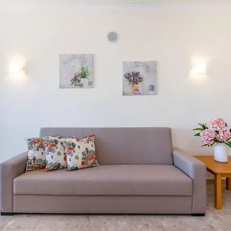 Apartmán Mar Beachside By Cc 406 *